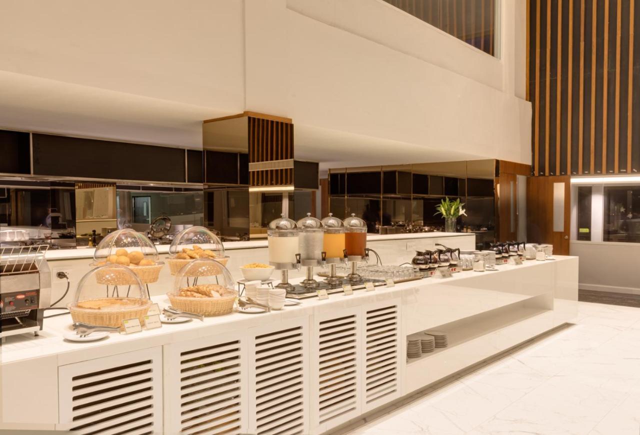 S Ram Leisure Hotel Sha Plus Bangkok Exterior photo